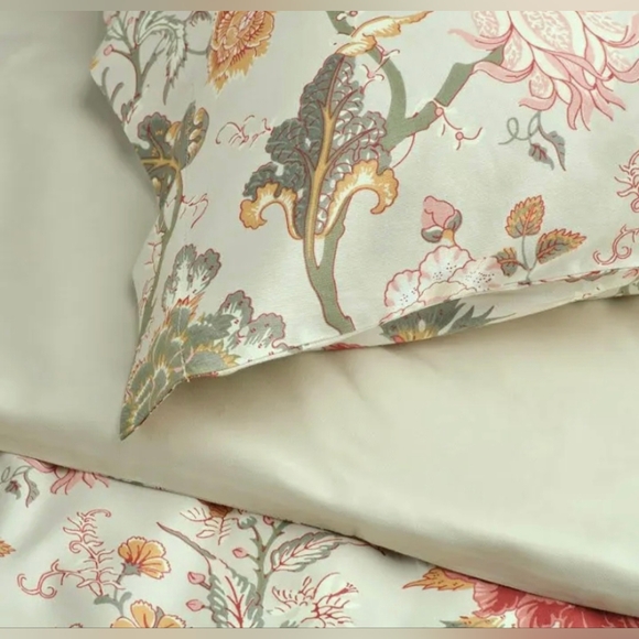 NWOT Full Queen Duvet Cover with 2 Matching Pillow Cases NÄSSELKLOCKA - Picture 4 of 6